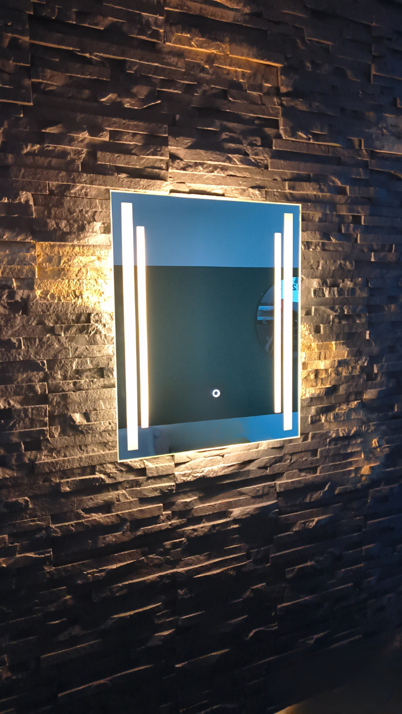 LED Mirror Susanna Touch – square format, handmade bathroom mirror