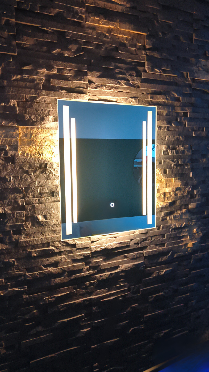 Susanna LED Touch Mirror – side profile, slim frame and LED backlight
