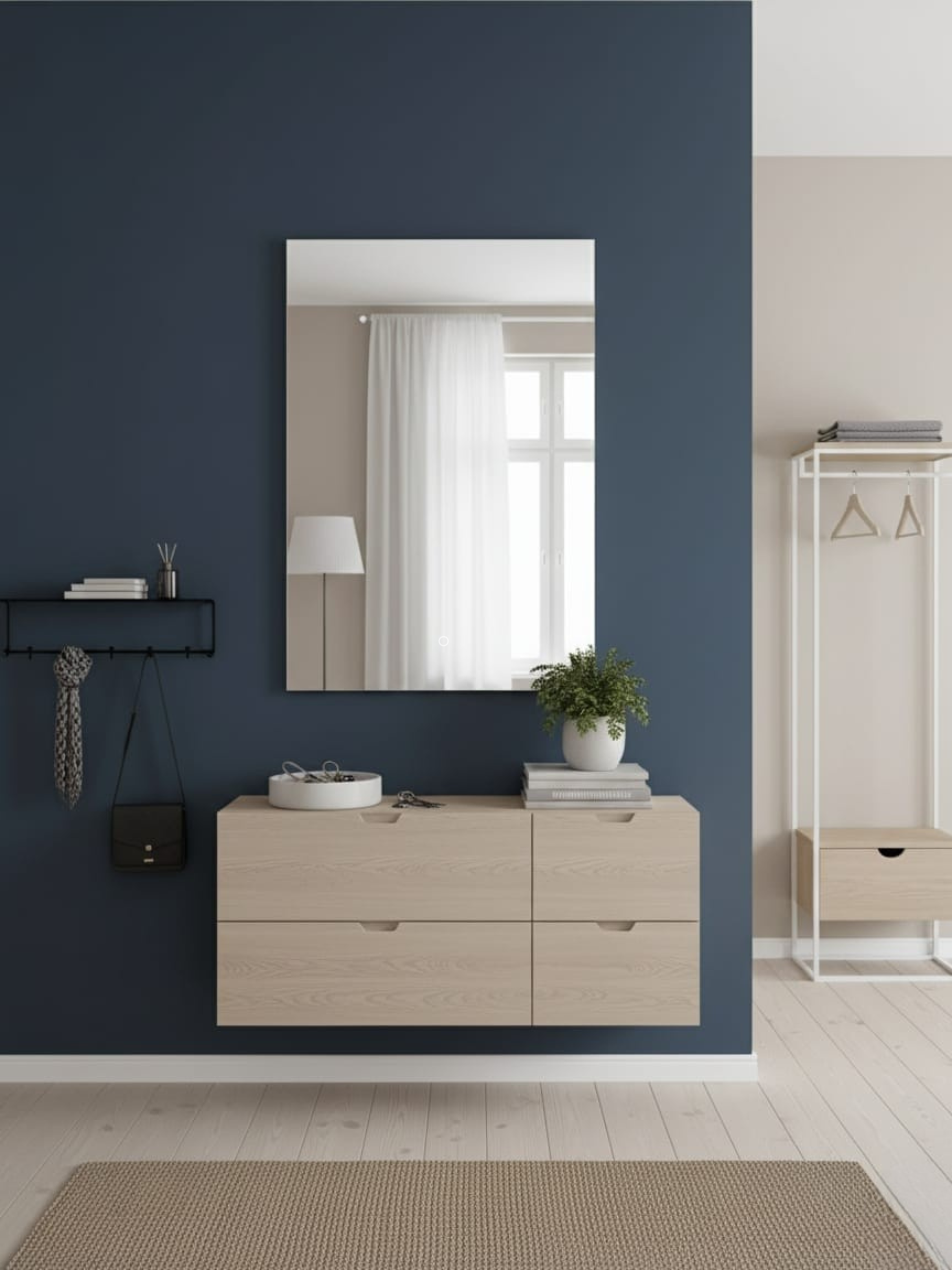 Horizon mirror premium finish detail - polished edges, precision craftsmanship, made in Poland by Anima & Art
